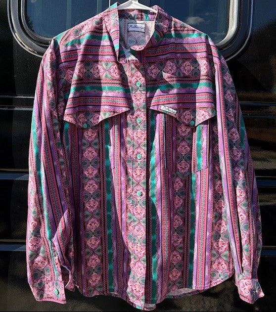 Vintage MoNana Button-Up Pink & Purple Design