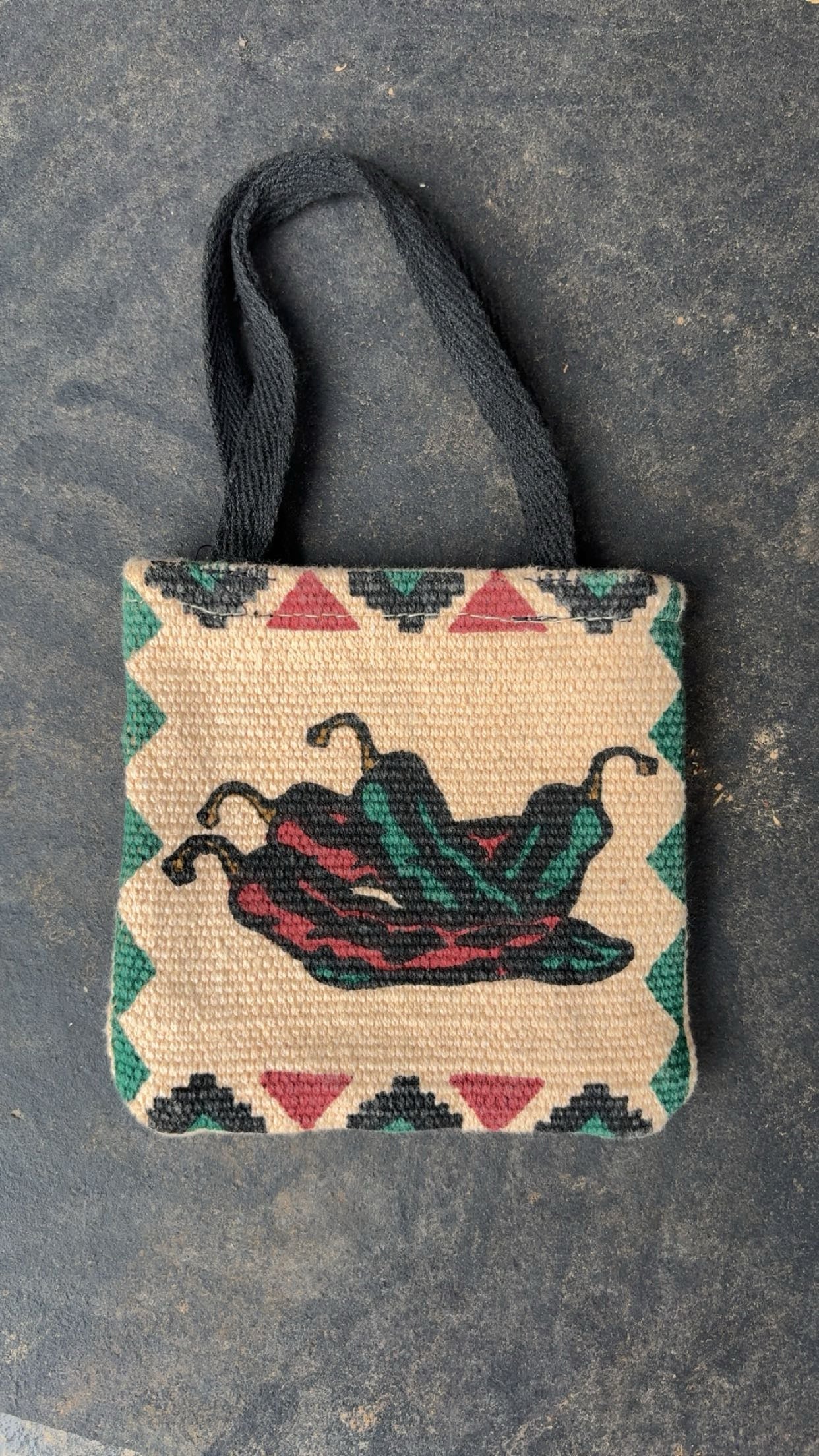 Miniature Red And Green Chili Peppers Tapestry Change Purse