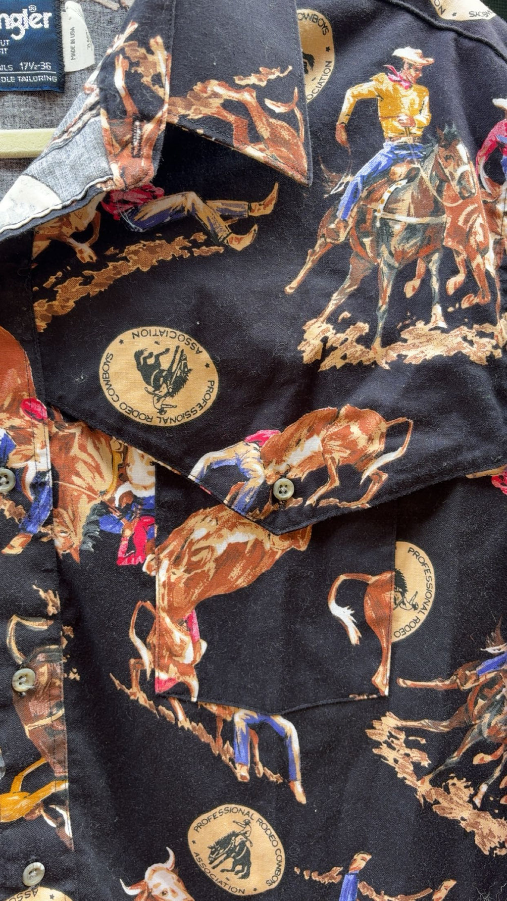 Vintage PRCA Pro Rodeo Black Roping & Bull Doggin' Button-Up