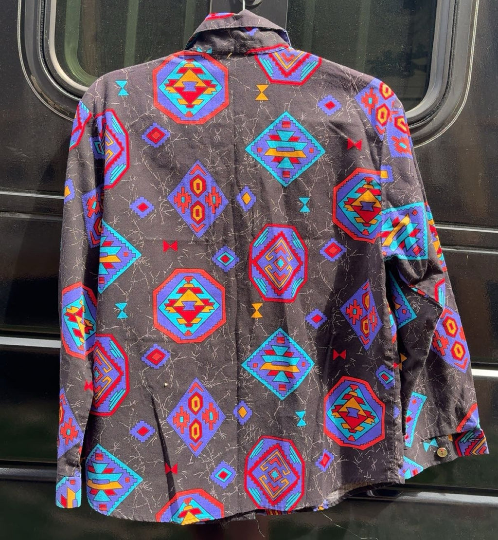 Vintage Ozark Mountain Button Up Black Aztec Pattern
