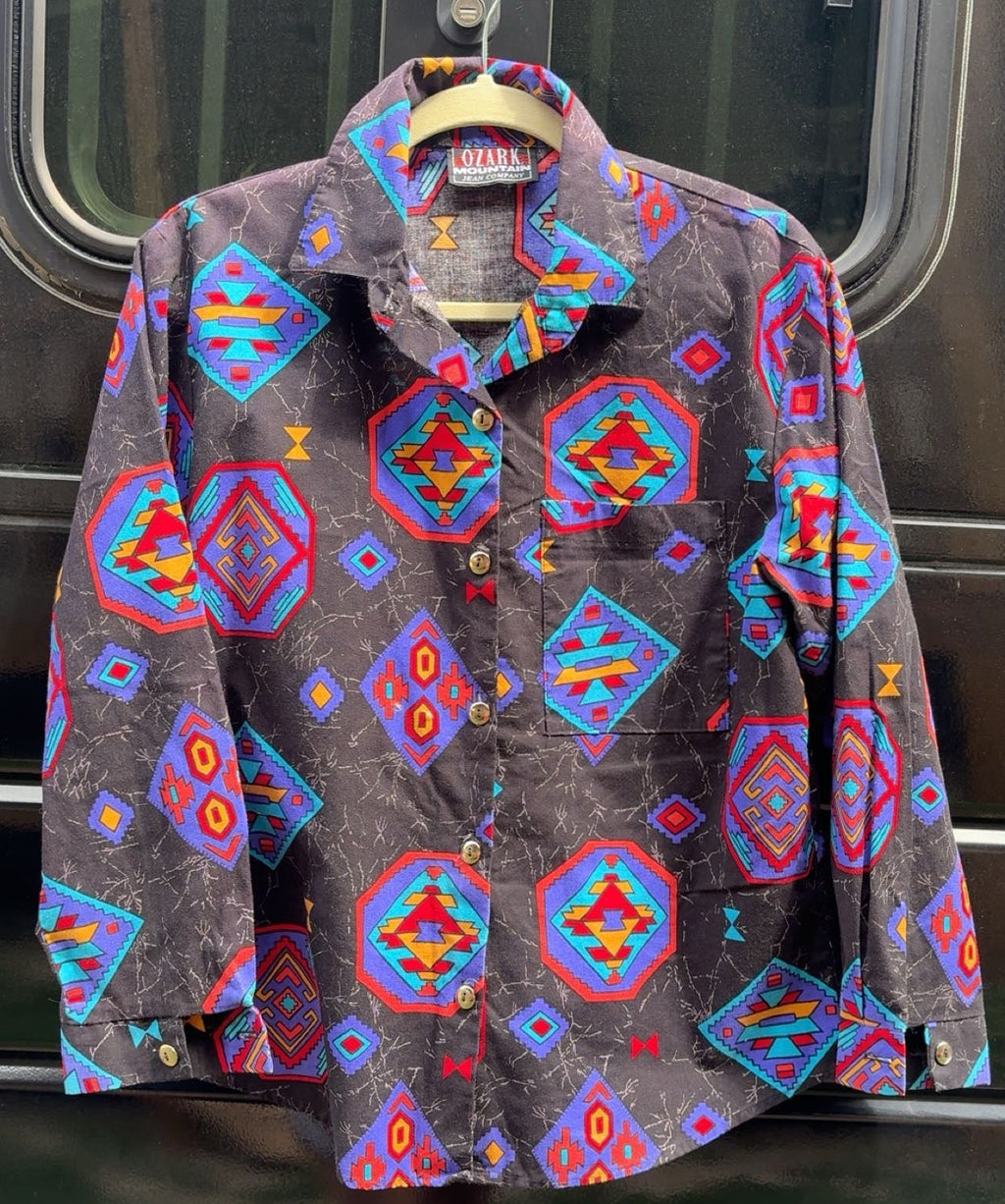 Vintage Ozark Mountain Button Up Black Aztec Pattern