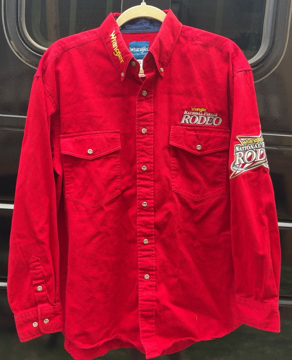 Vintage National Finals Rodeo 2002 Wrangler Red Button Up