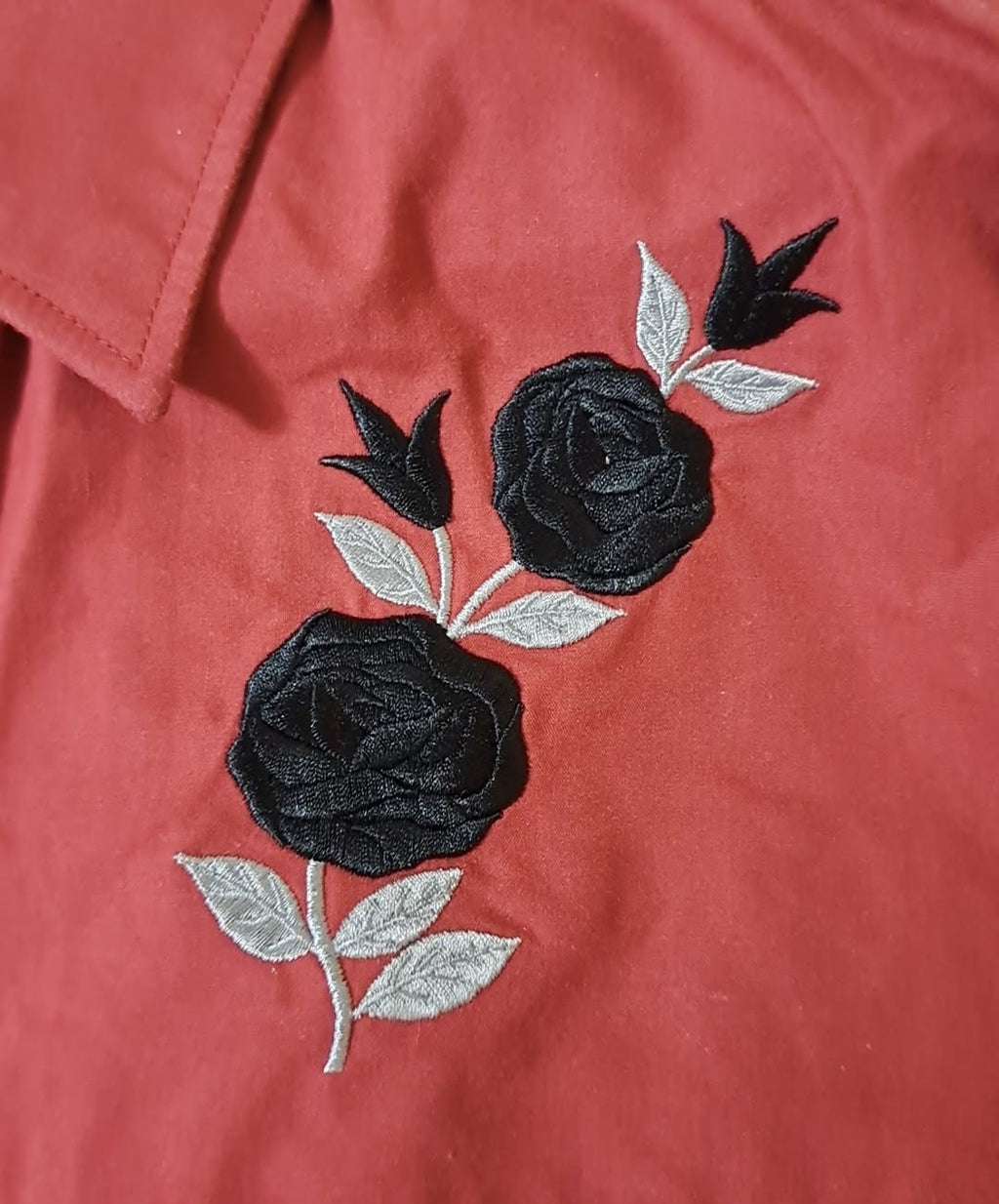 Vintage High Noon Men's Red And Black Roses Pearl Snap