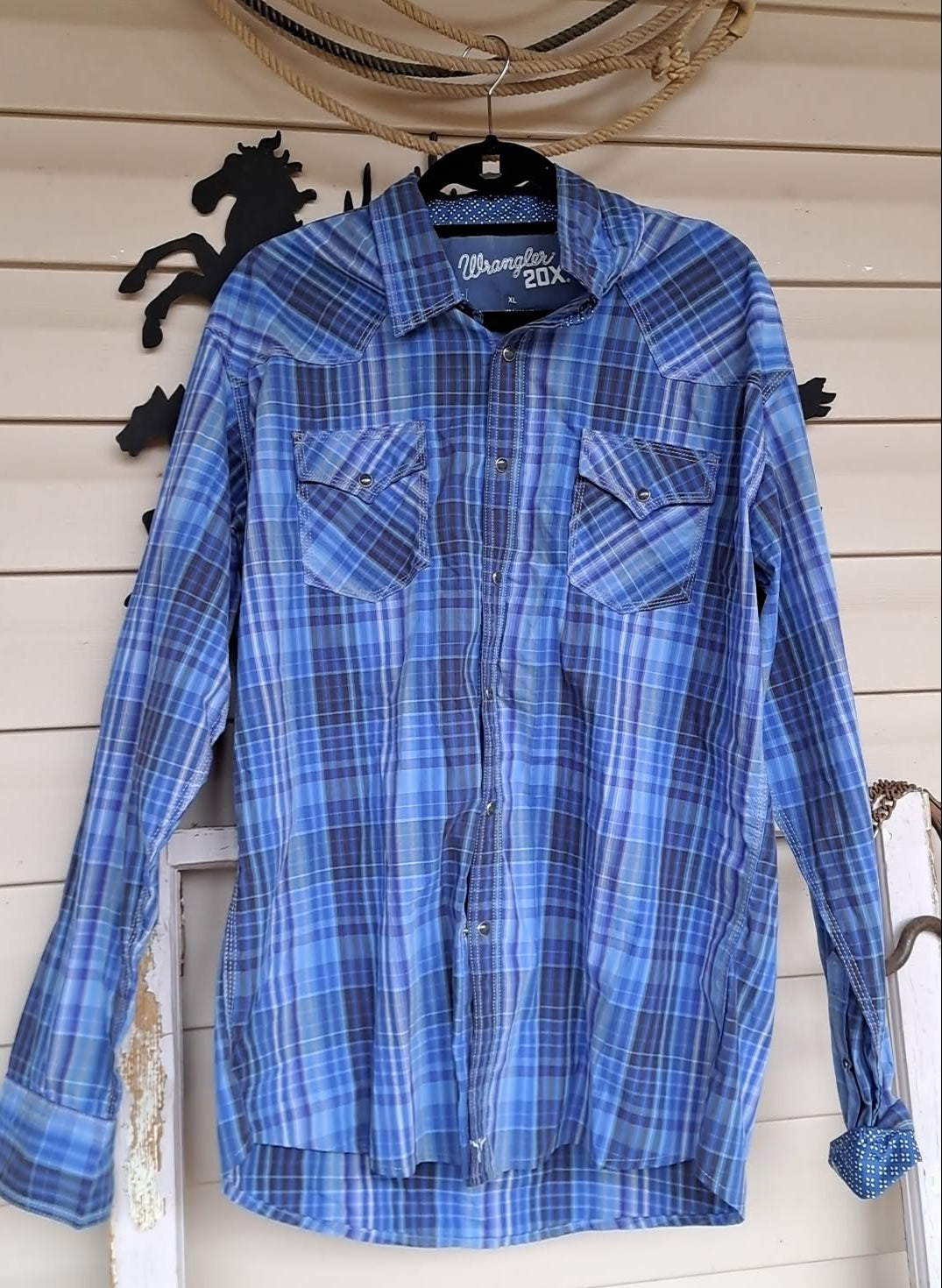 Wrangler 20X Vintage Men's Blue And Black Flannel