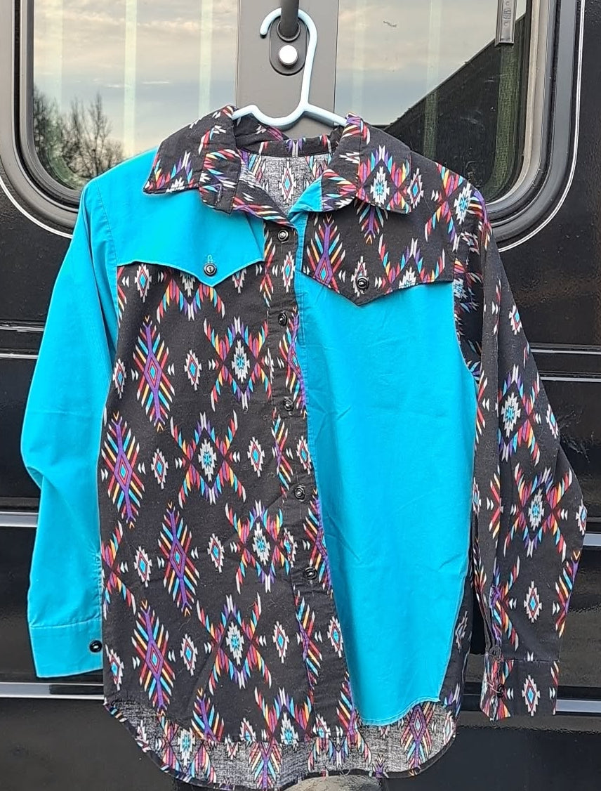 Vintage Handmade Women's Blue And Black Block Color