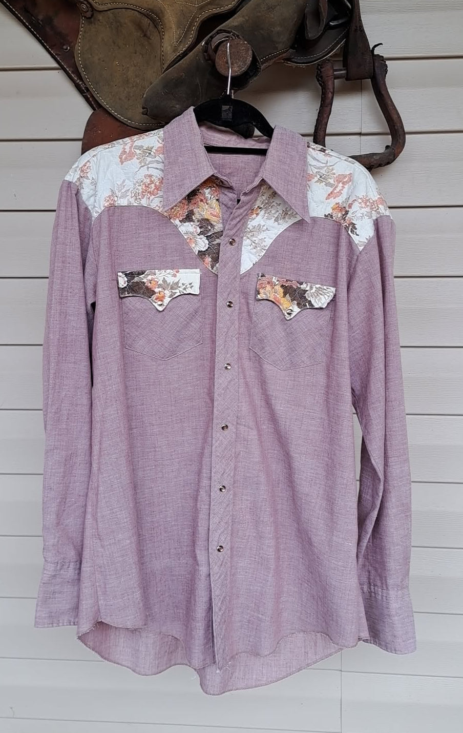 Vintage Women's Pink Floral Quilted Pearl Snap